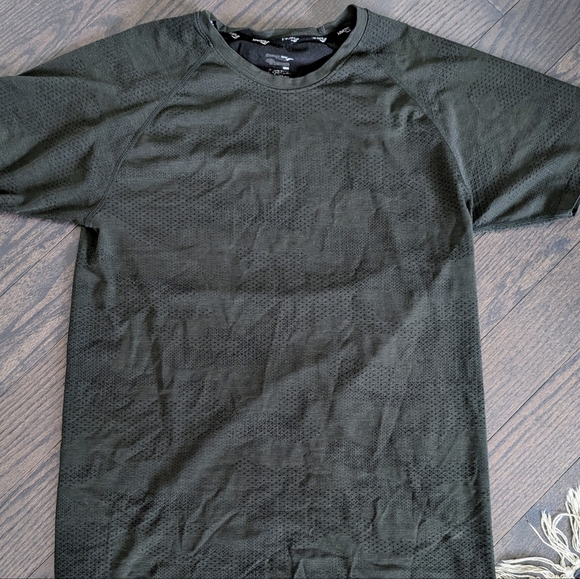 Men's Hunter Green Saucony T-shirt - Picture 1 of 5